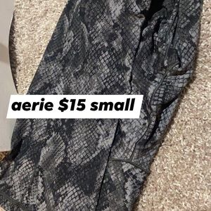 Aerie snakeskin leggings